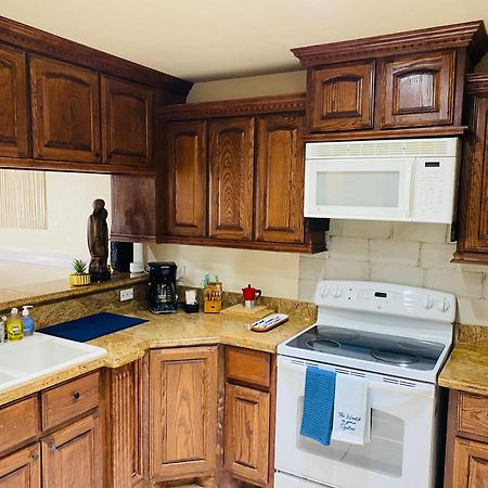 Brownsville Comfort 2 Bedroom 1 Bath , Spacious Kitchen And Outdoor Home Eksteriør bilde