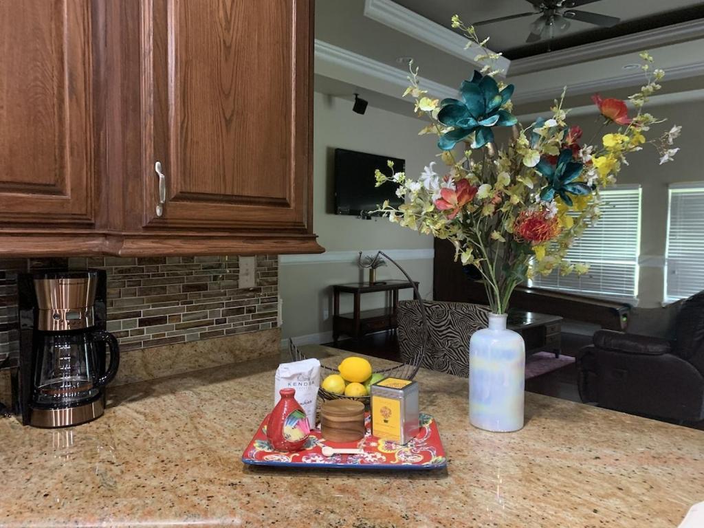 Brownsville Comfort 2 Bedroom 1 Bath , Spacious Kitchen And Outdoor Home Eksteriør bilde